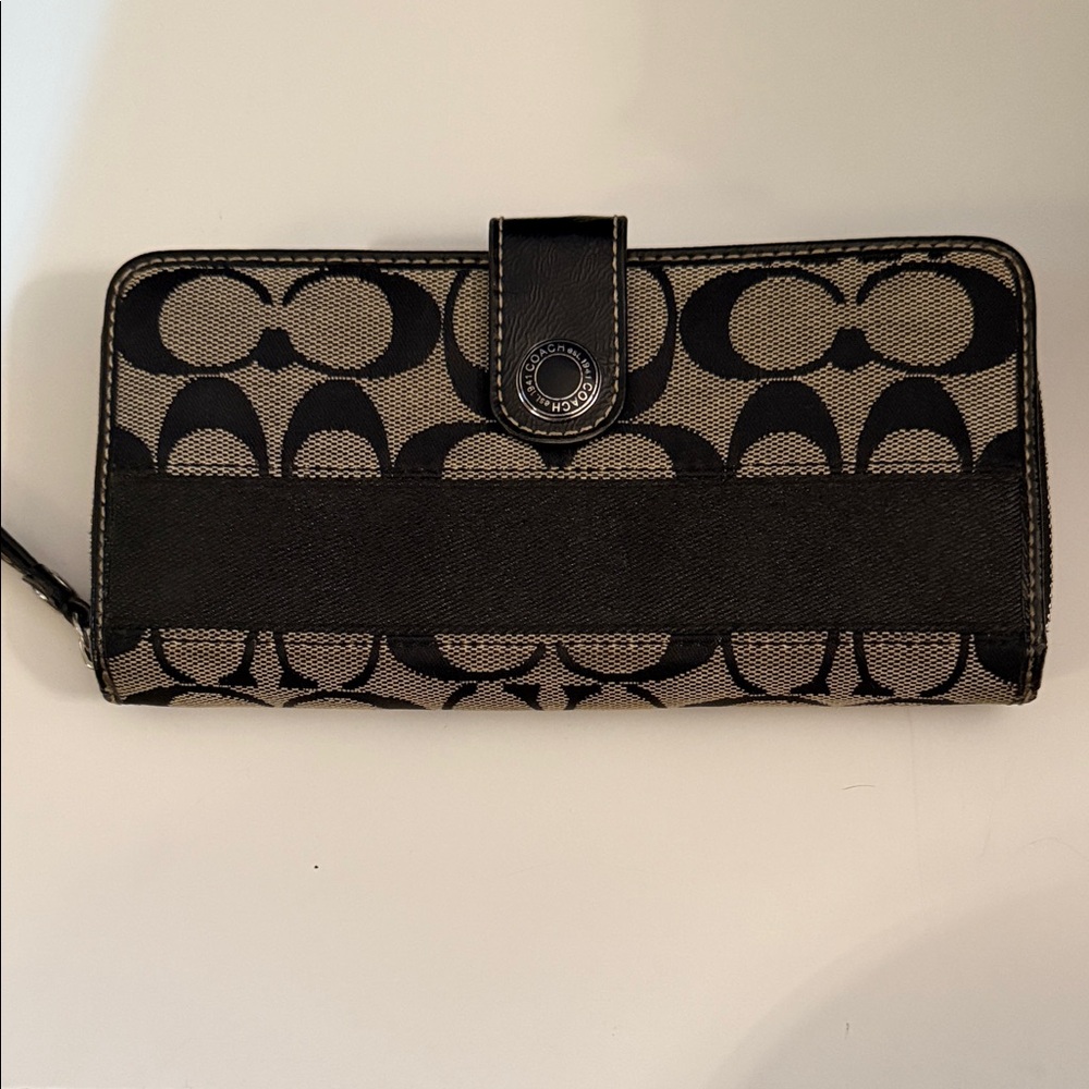 Coach Black and Khaki Signature Zip Wallet